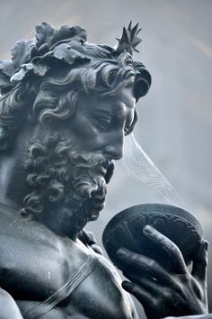 poseidon_mask_enipeas_evoo